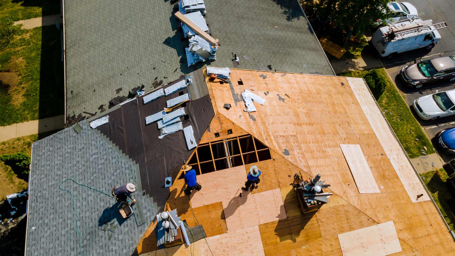 Roof Cleaning in Kendall, FL